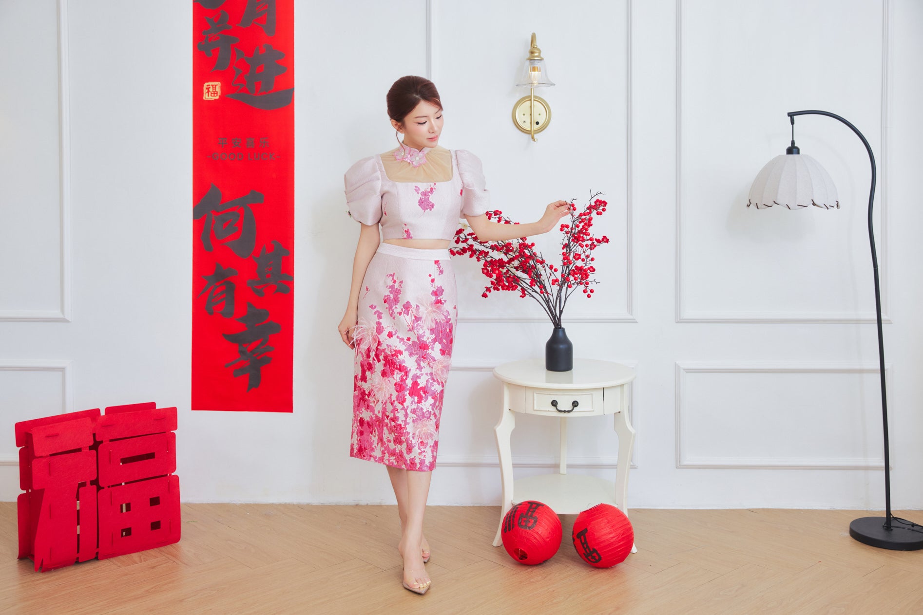 slider image slider_item_VXagxi