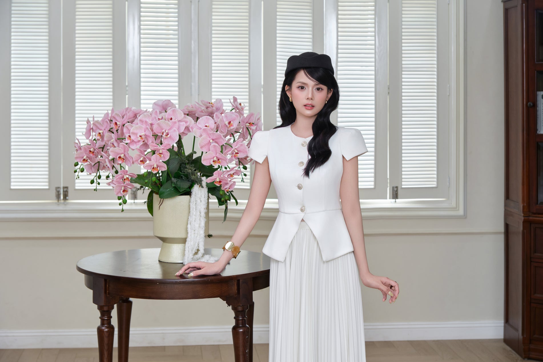 slider image slider_item_VXagxi