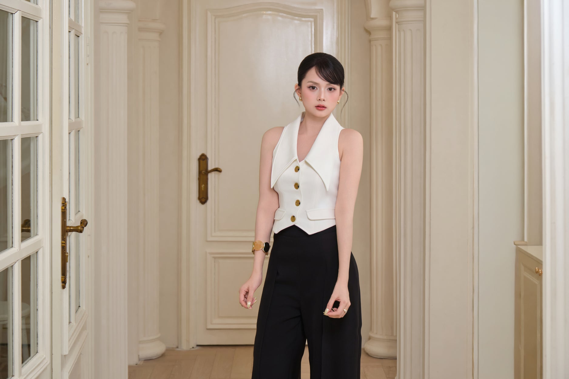 slider image slider_item_UaVgCU