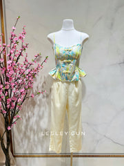 Saffron Orient Setwear