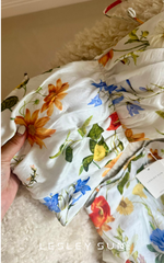 Rosetta Setwear