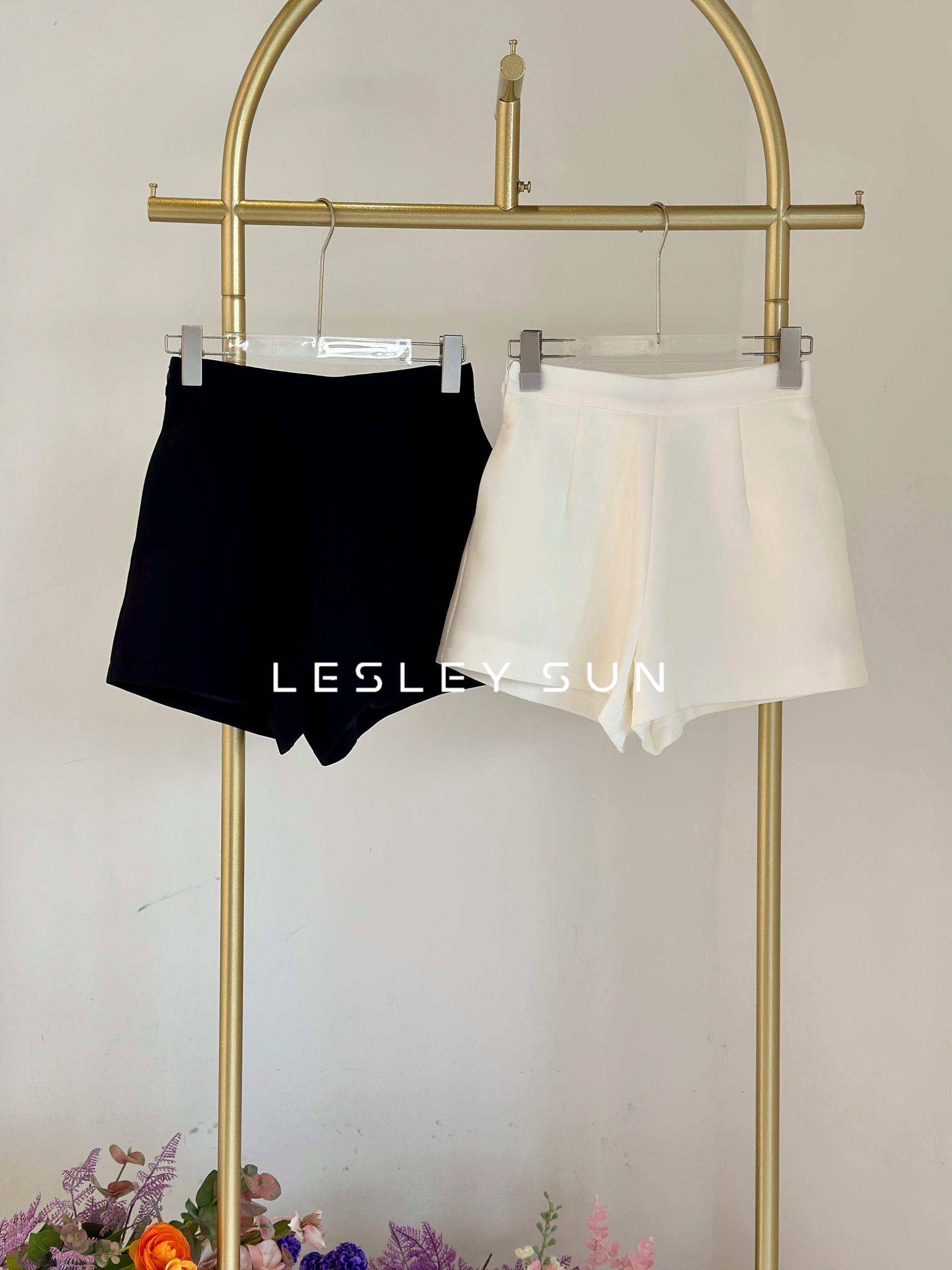 Diora Shorts