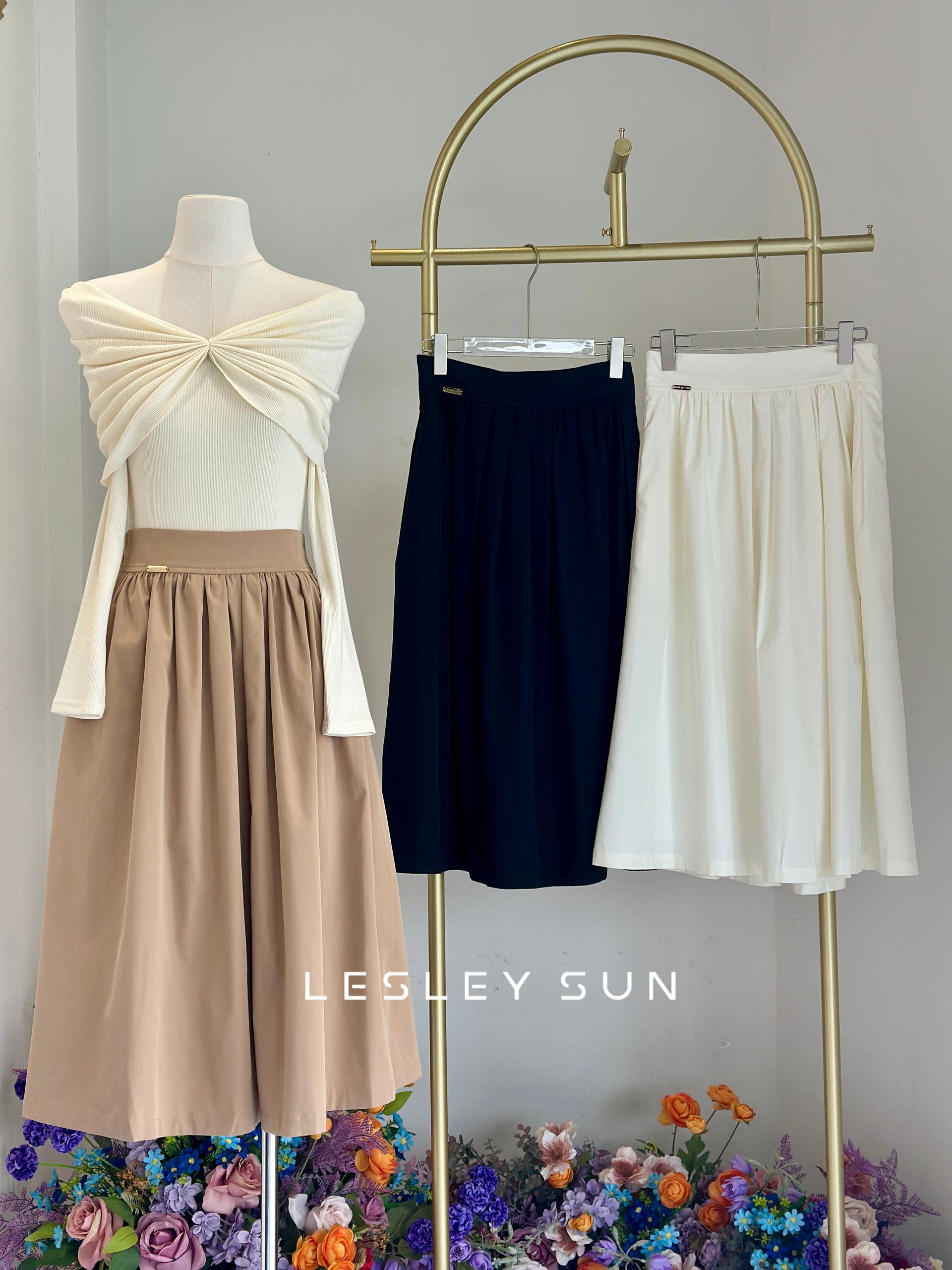 Zorina Skirt