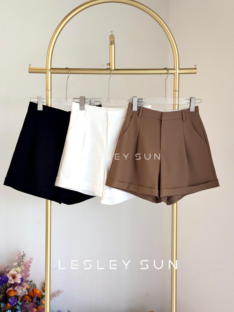 Leona Shorts