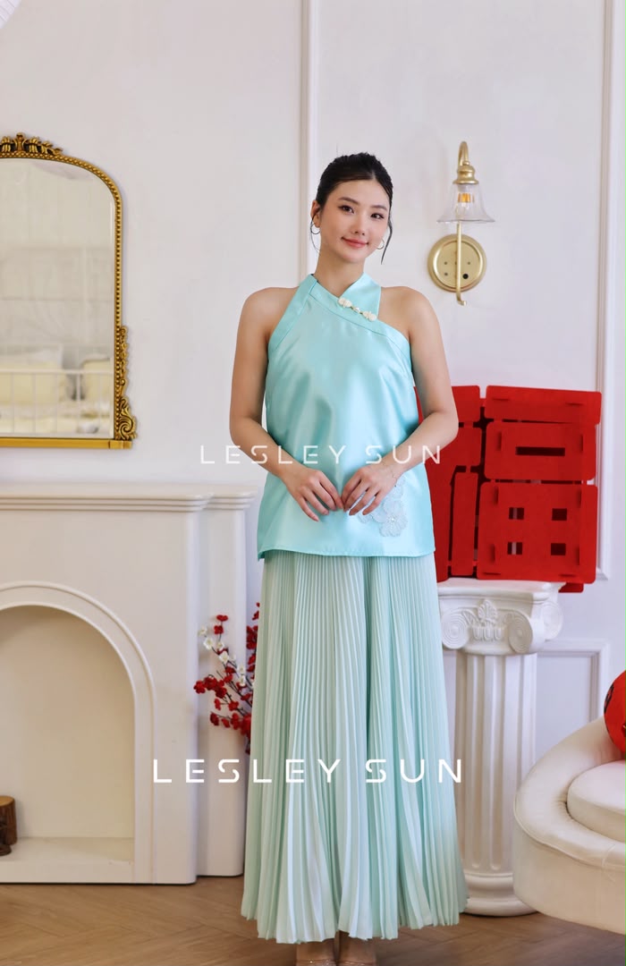 Queniva Orient Top