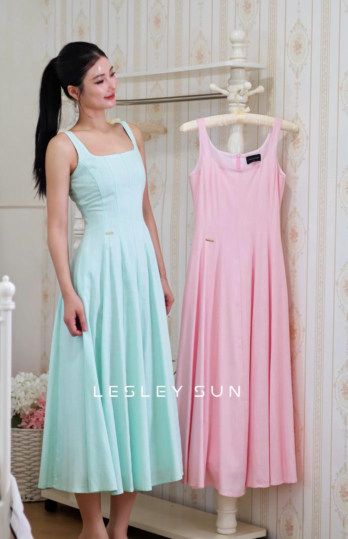 Vale Linen Dress