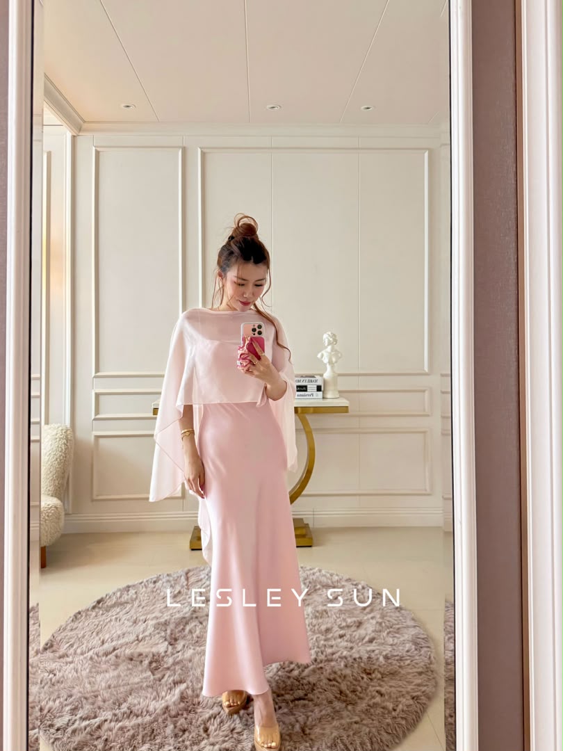 Elysee Chiffon Cape