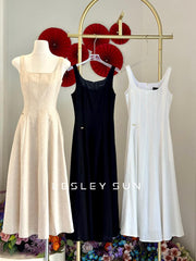 Vale Linen Dress